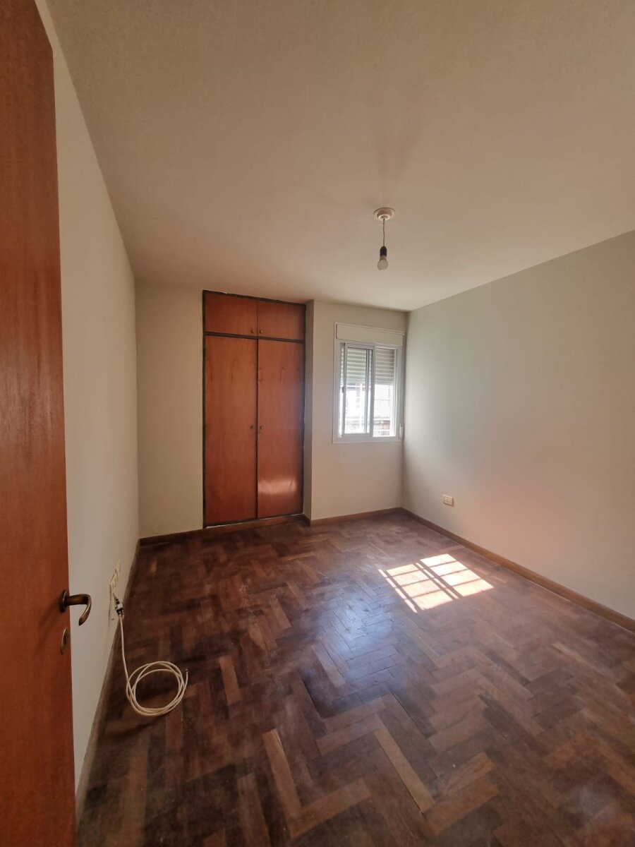 Alquilo B° Alta Cordoba (mejor zona) — foto 13