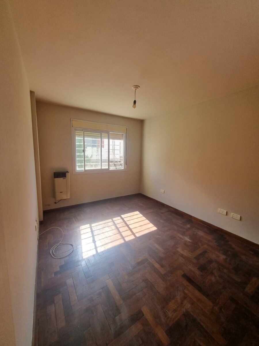 Alquilo B° Alta Cordoba (mejor zona) - Imagen 17
