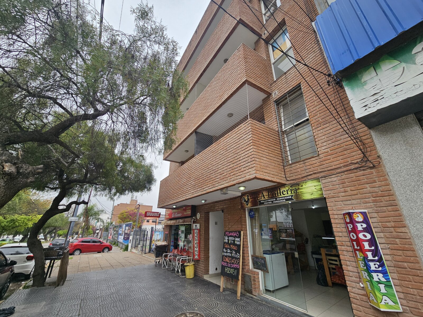 Duplex sobre Duarte Quirós