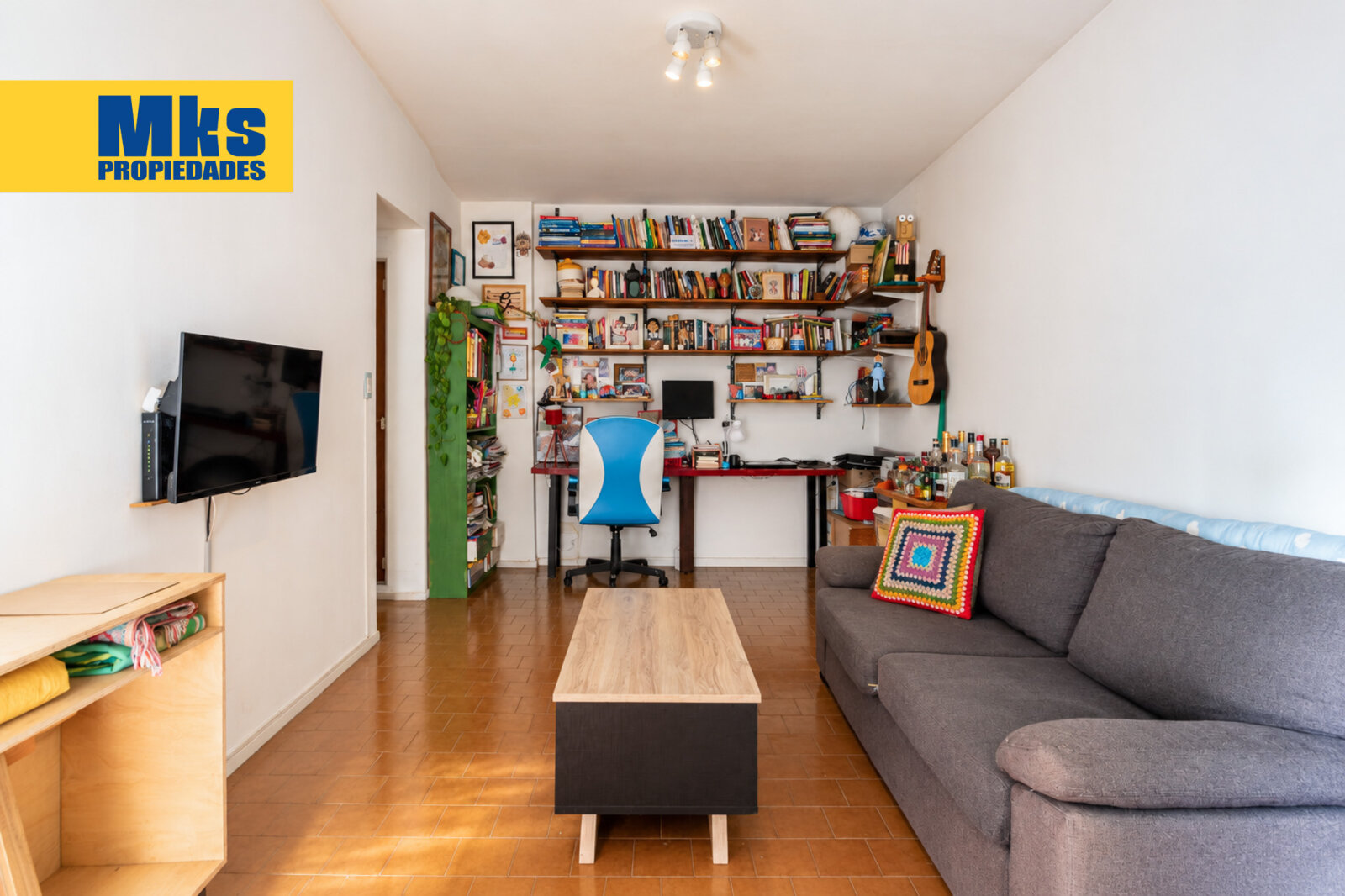 Departamento de 2 ambientes en venta sobre Av Montes de Oca. Barracas. — foto 2