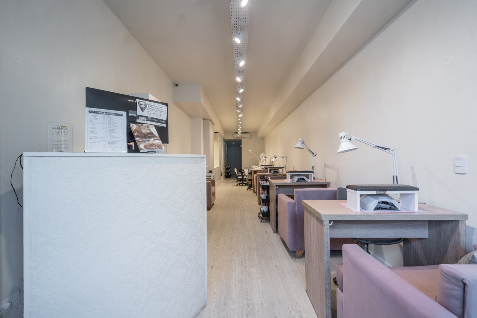 Venta local comercial Av. Córdoba · Vidriera · Con renta - 3