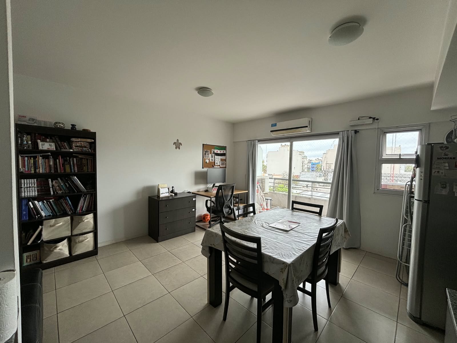 MUY LUMINOSO DEPARTAMENTO DE 2 AMBIENTES AL FRENTE CON BALCÓN – FLORESTA — foto 7