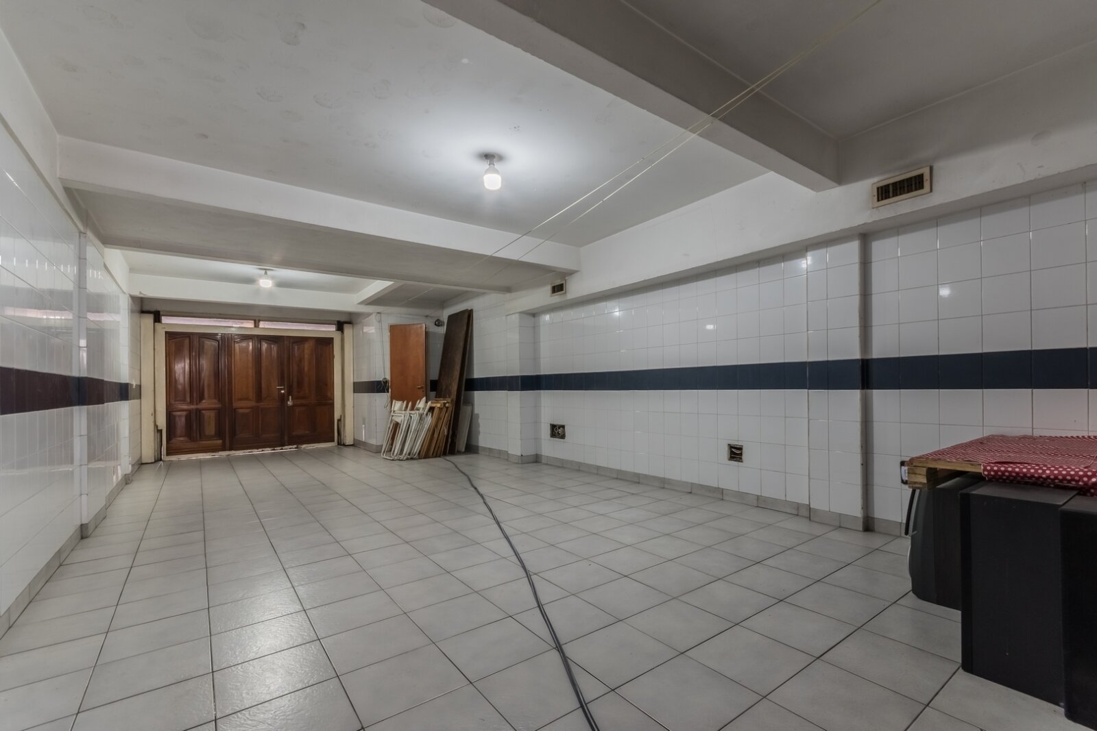 Oportunidad TRIPLEX!!! 5 AMB con PISCINA Y COCHERAS en Pque Chacabuco!! — foto 6