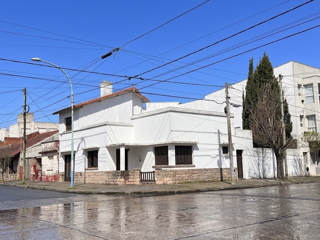 CASA 3 AMBIENTES CON JARDIN APTA CRÉDITO — foto 2