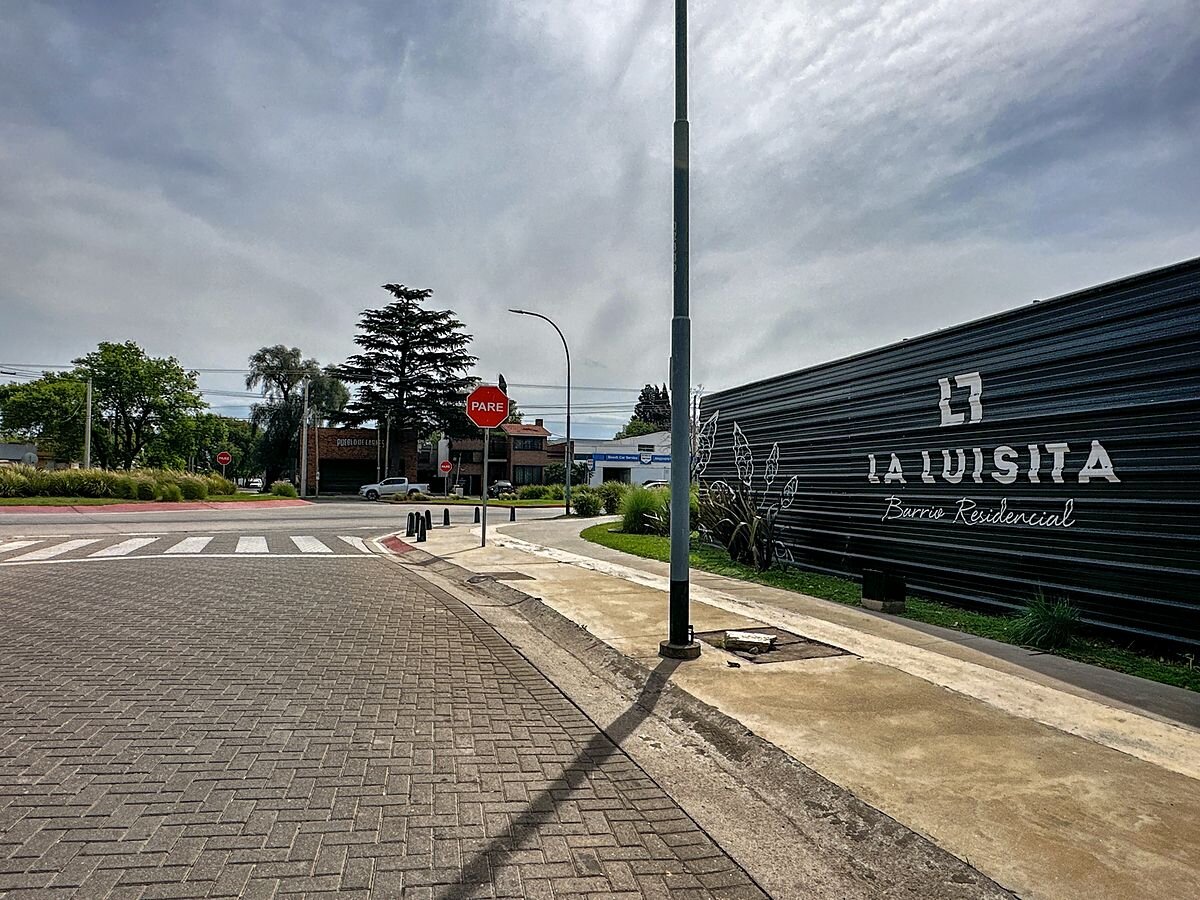 Lote en venta 360 m² apto dúplex en barrio cerrado La Luisita, Zona Sur - 13