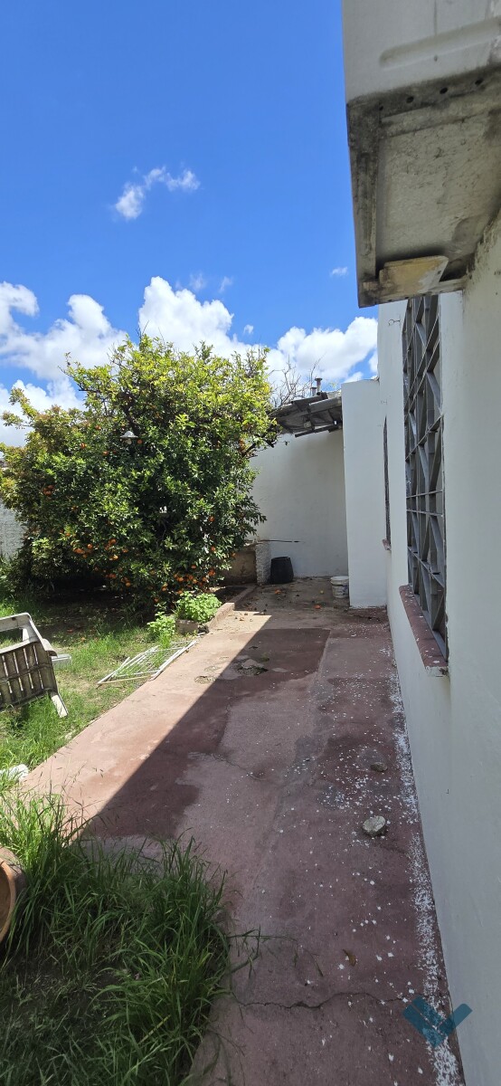 CASA DOS DORMITORIOS B° RESIDENCIAL AMERICA - Imagen 11