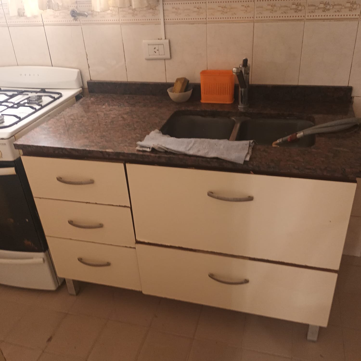 Departamento 3.Amb, $950.000.-Alberti 1600,C/BALCÓN, LiSTO PARA HABITAR - 50
