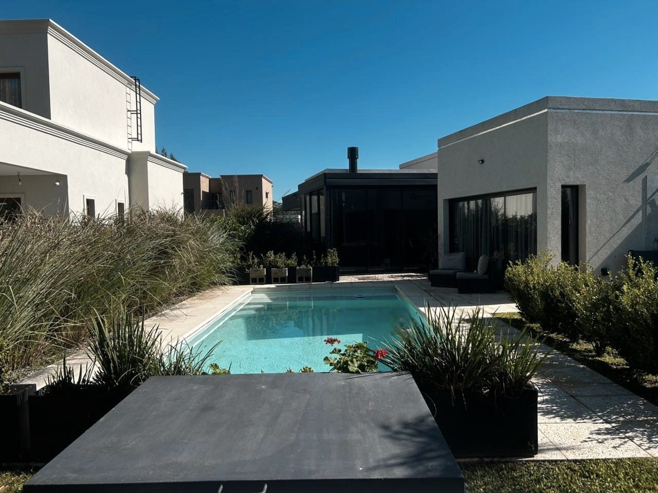 Casa Minimalista en Los Talas