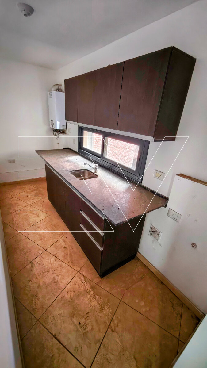 ALQUILER. NUEVA CORDOBA. AMPLIO DEPTO 2 DORM + 2 BAÑOS + 2 COCHERAS — foto 8