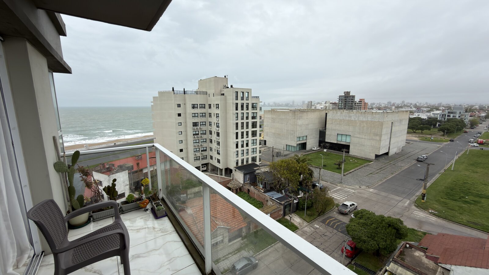 2 AMBIENTES PREMIUM AL FRENTE CON VISTA AL MAR - Parque Luro — foto 15