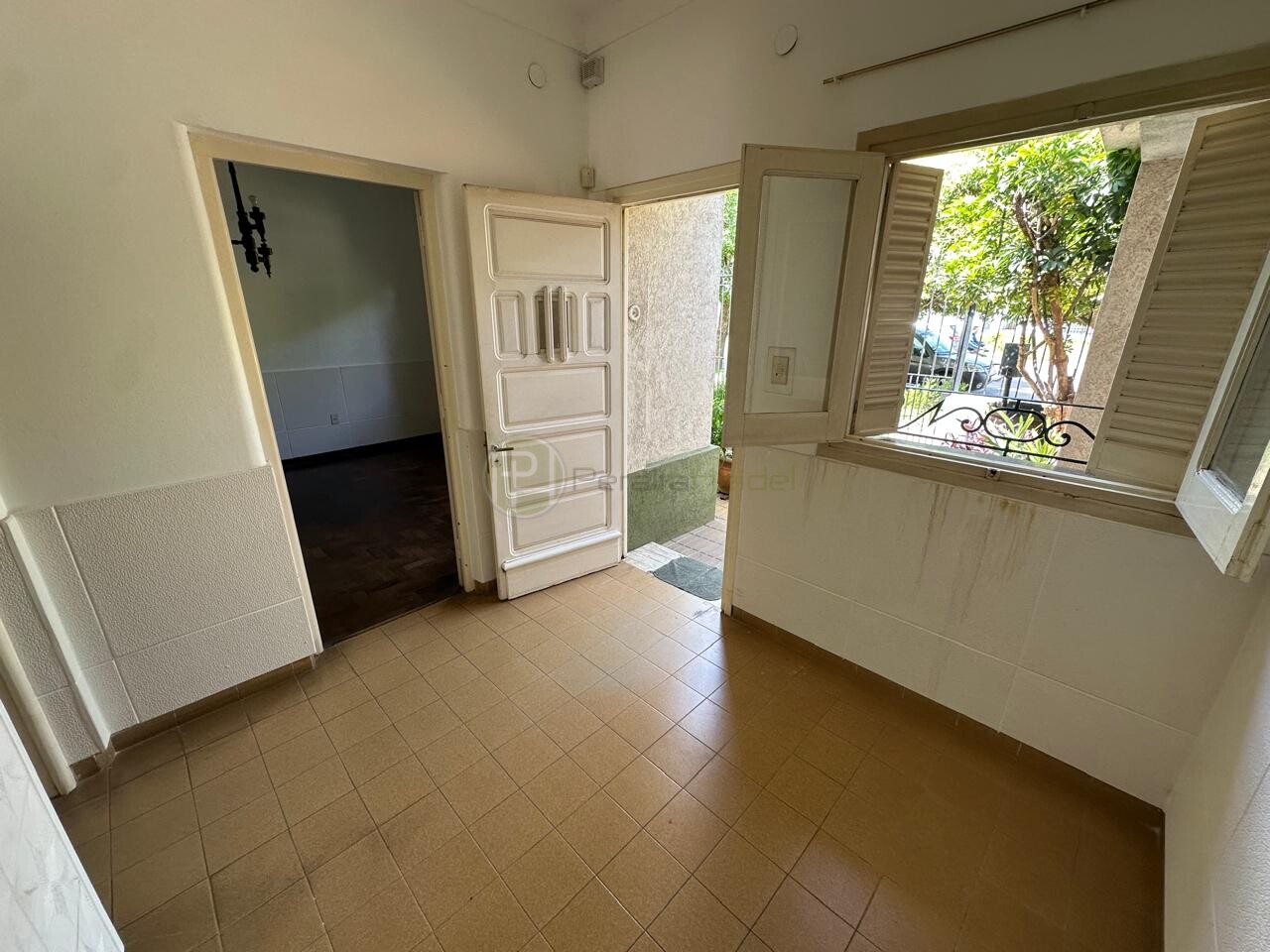 Casa en alquiler en Alvarez 117 — foto 3