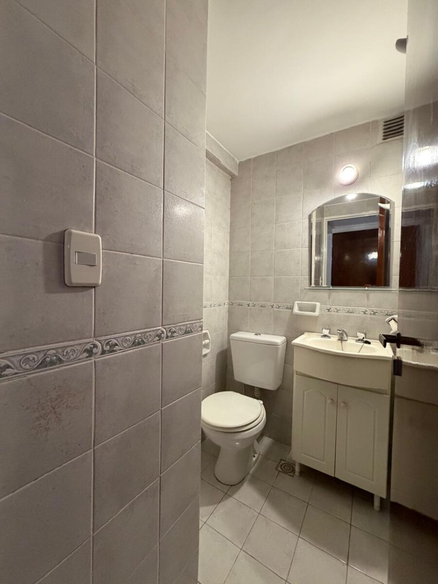 VENTA DPTO 3 DORMITORIOS CON COCHERA - FRENTE A PLAZA ESPAÑA - Imagen 10