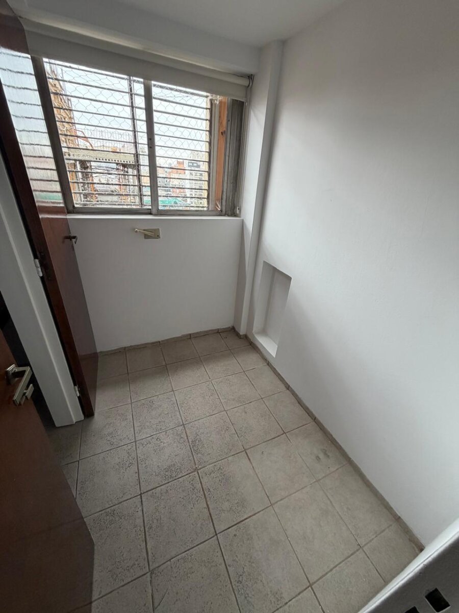 VENTA DPTO 3 DORMITORIOS CON COCHERA - FRENTE A PLAZA ESPAÑA - Imagen 18