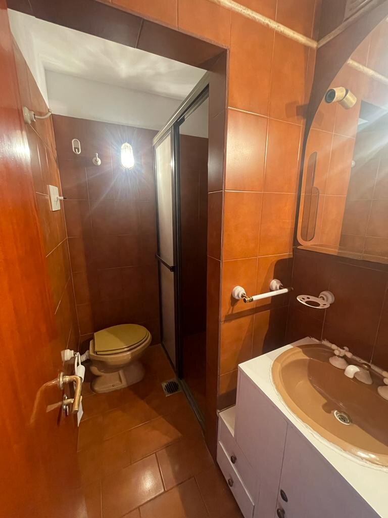 VENTA PISO 3 DORMITORIOS + SERVICIO CON COCHERA - POETA LUGONES - Imagen 4