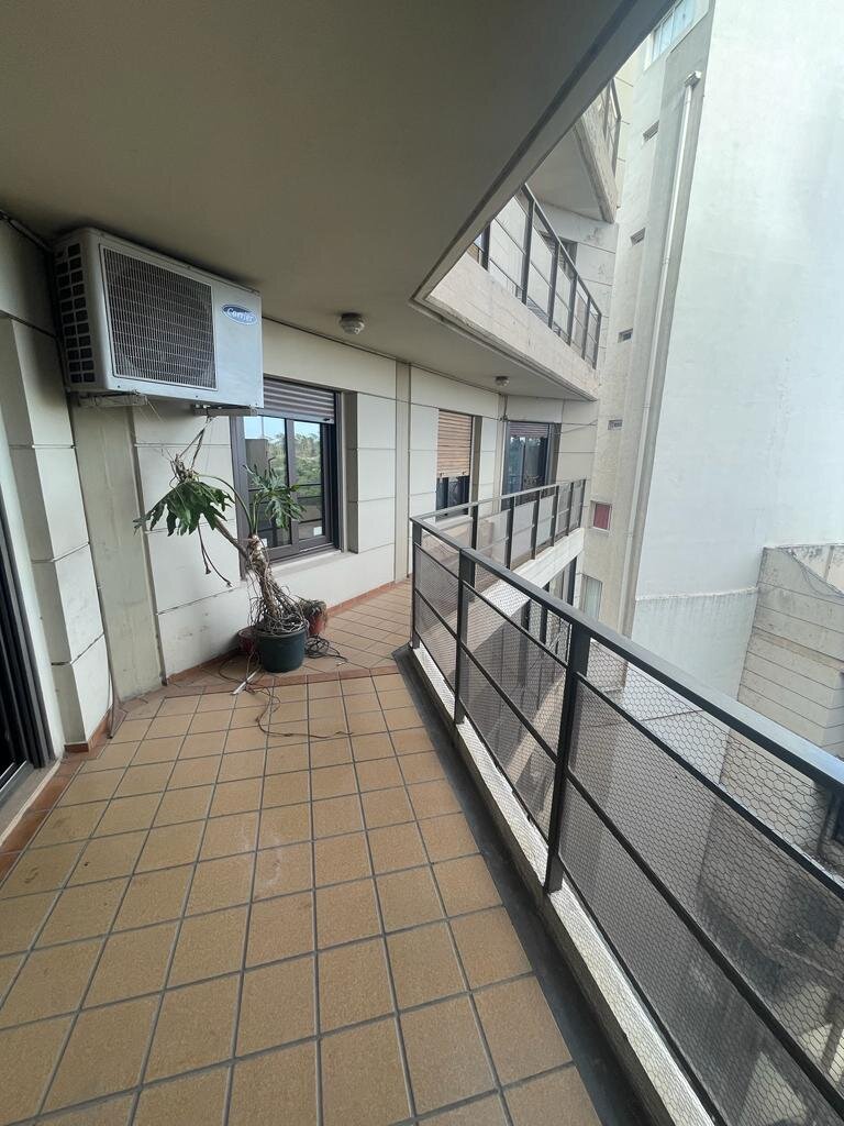 VENTA PISO 3 DORMITORIOS + SERVICIO CON COCHERA - POETA LUGONES - Imagen 8