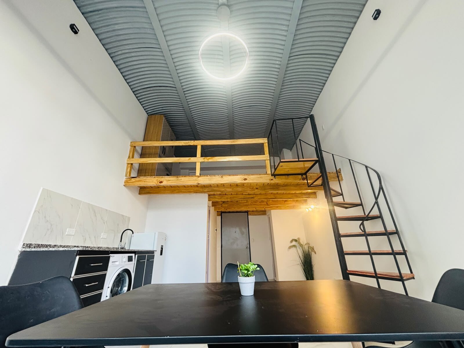 Se vende un agradable departamento tipo Loft refaccionado a nuevo - San Nicolas — foto 8