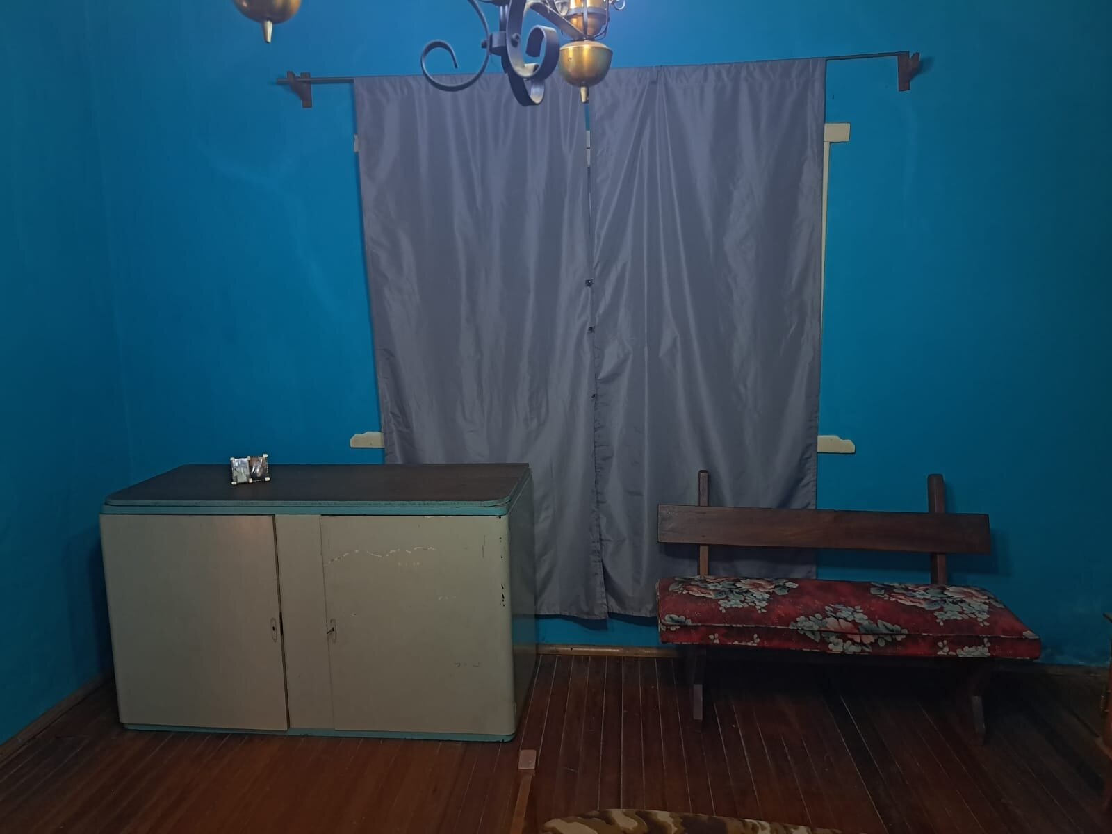 Casa 3 ambientes con fondo y cochera Lanus Este - 19