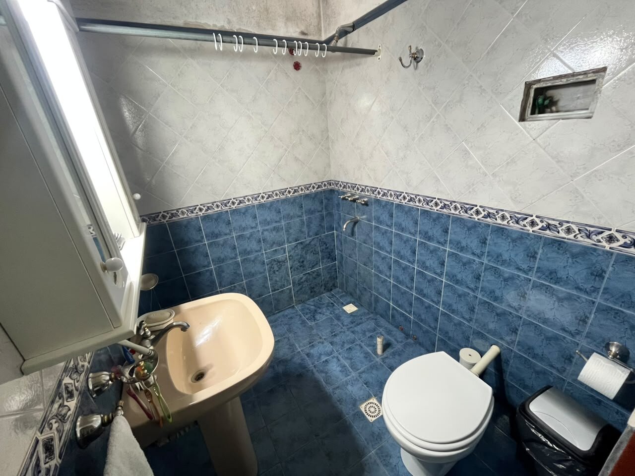 VENDO CASA 4 HABITACIONES IDEAL INVERSOR ZONA SUR - 16
