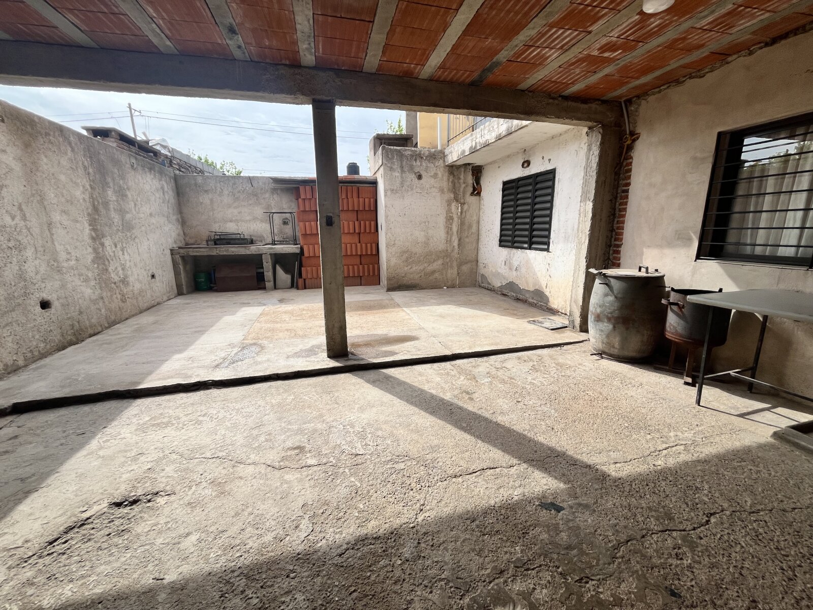VENDO CASA 4 HABITACIONES IDEAL INVERSOR ZONA SUR - 19