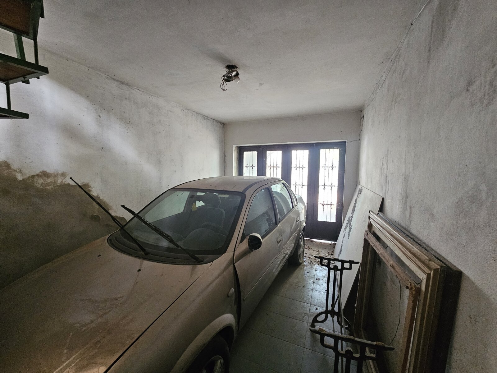 Casa a refaccionar en linda zona para inversión — foto 11