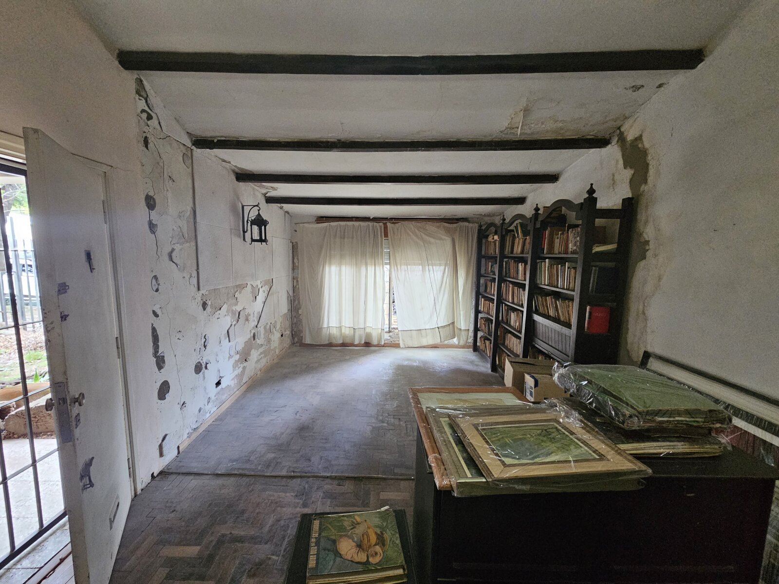 Casa a refaccionar en linda zona para inversión — foto 2
