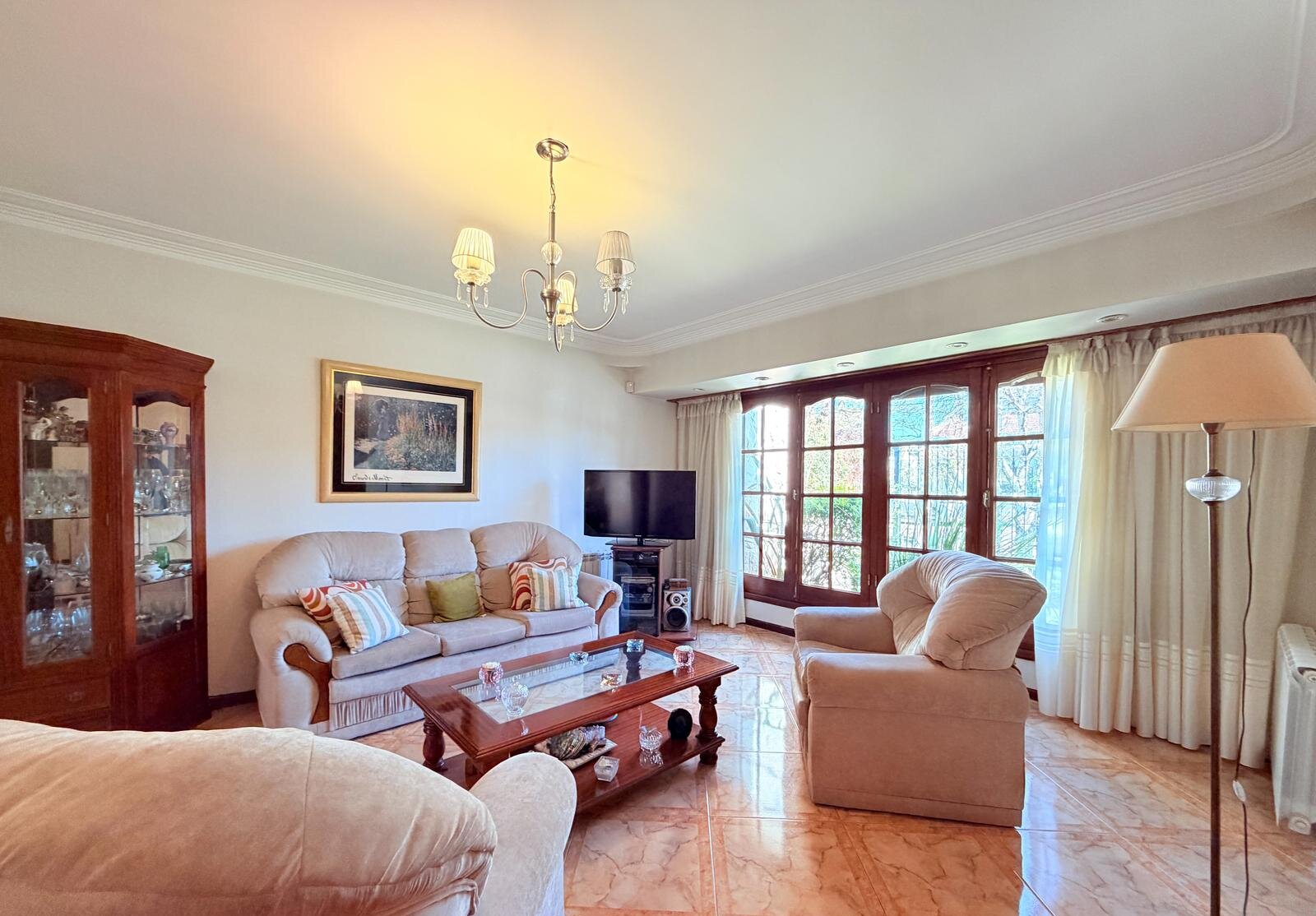 VENTA CASA CHALET 4 AMBIENTES CON JARDIN Y GARAGE — foto 7
