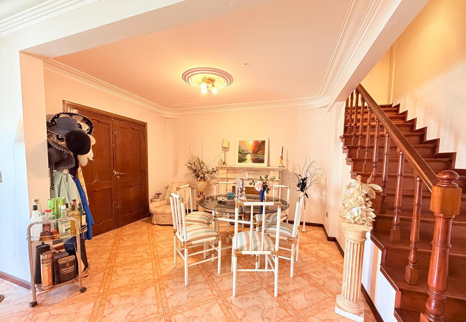 VENTA CASA CHALET 4 AMBIENTES CON JARDIN Y GARAGE — foto 5