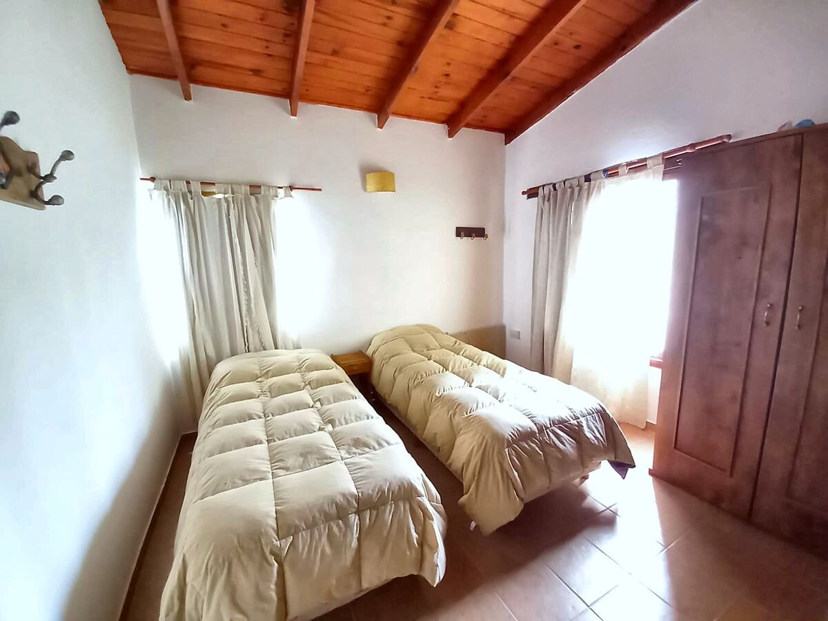 Casa en venta 5 dorm con pileta y vista a las sierras, Villa Yacanto — foto 13