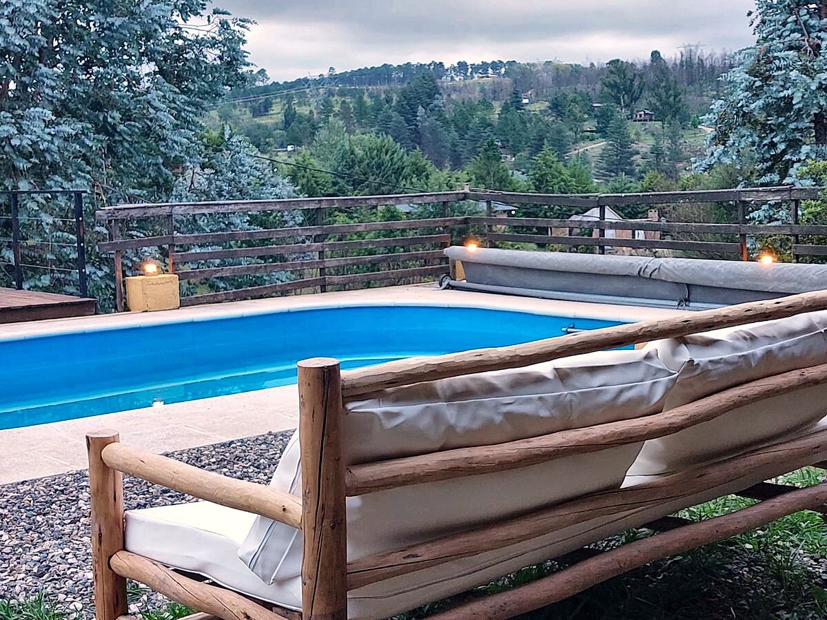 Casa en venta 5 dorm con pileta y vista a las sierras, Villa Yacanto — foto 4
