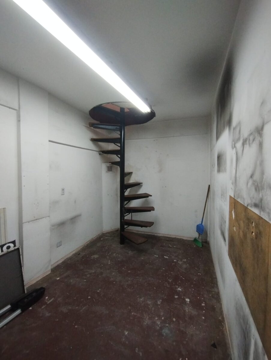 Local comercial en Galería Rustique - PB y Sótano - 18m² - Retiro - 7