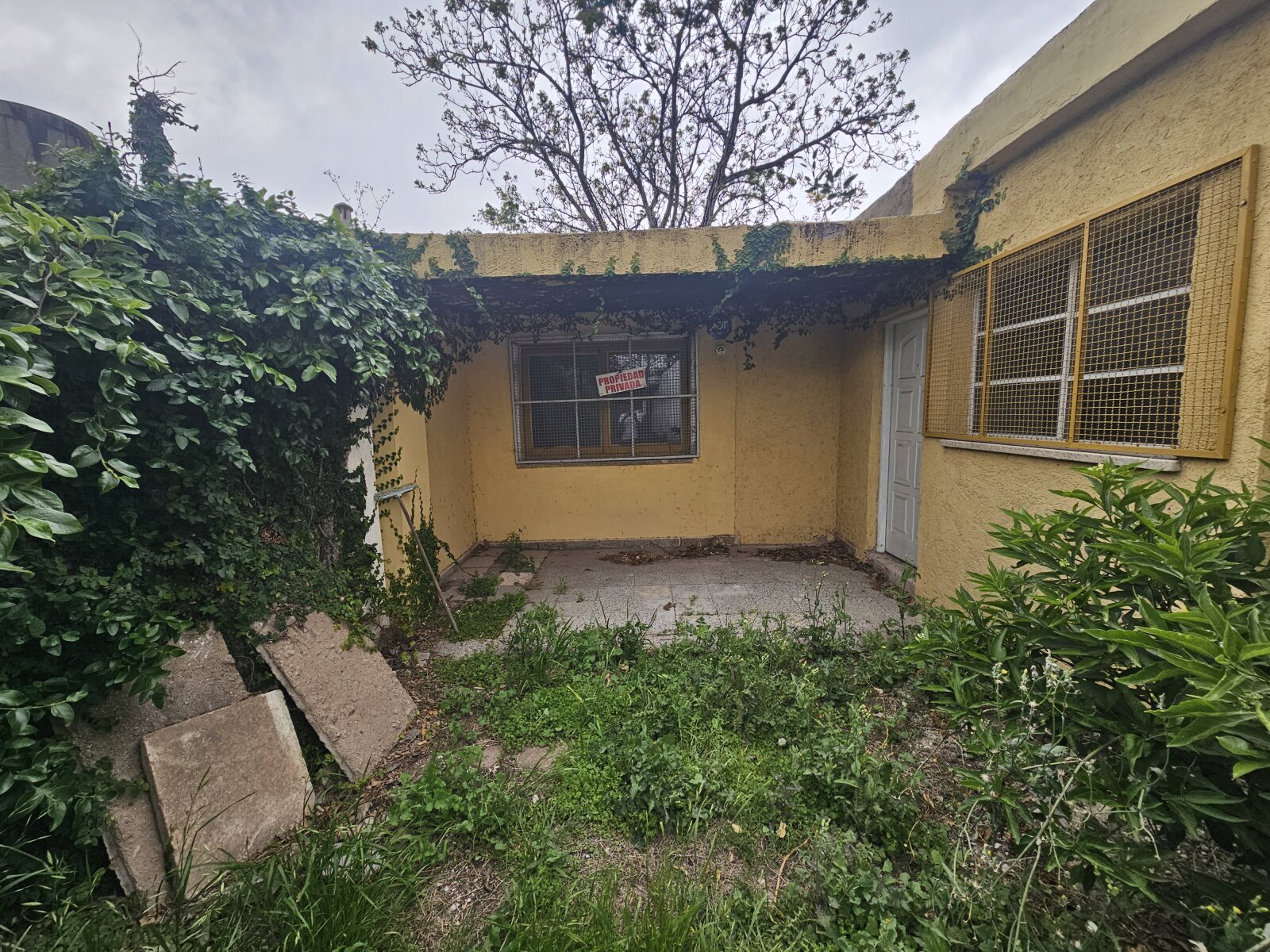 Posesión de casa interna enfrente al CPC de Monseñor Pablo Cabrera — foto 4