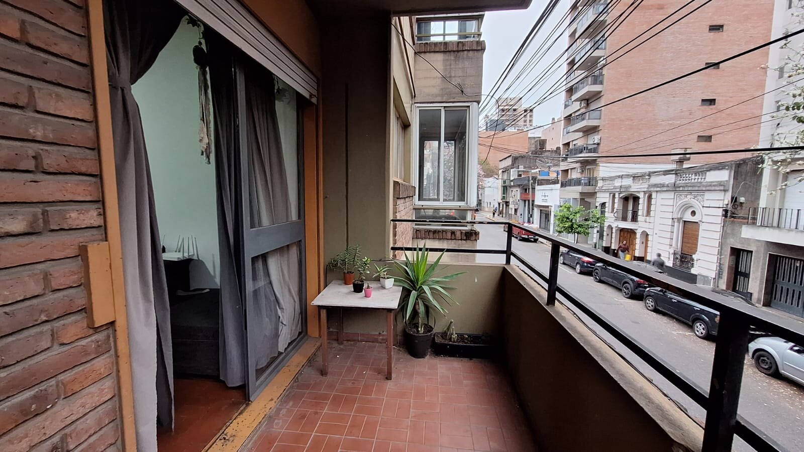 Pte Roca 1358. 1er piso. Balcón al frente. — foto 3