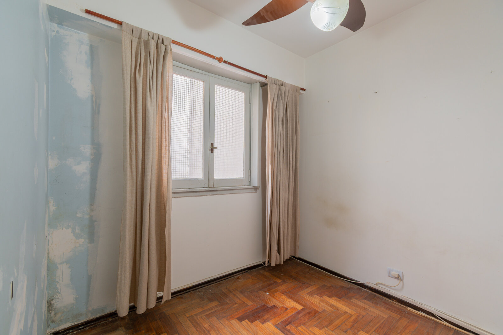 VENTA. 3 AMBIENTES CON BALCÓN EN VILLA URQUIZA. MUY LUMINOSO Y SILENCIOSO. EDIFICIO REACONDICIONADO. - 21