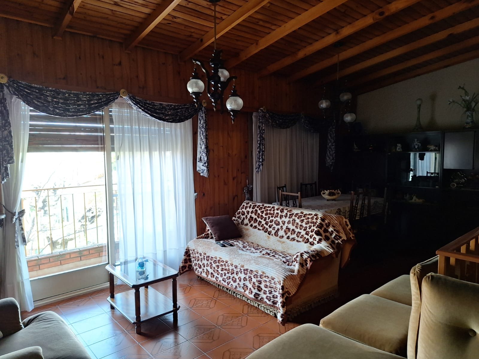 CASA 4 AMBIENTES CON LOCAL VENTA EN BLOCK — foto 3