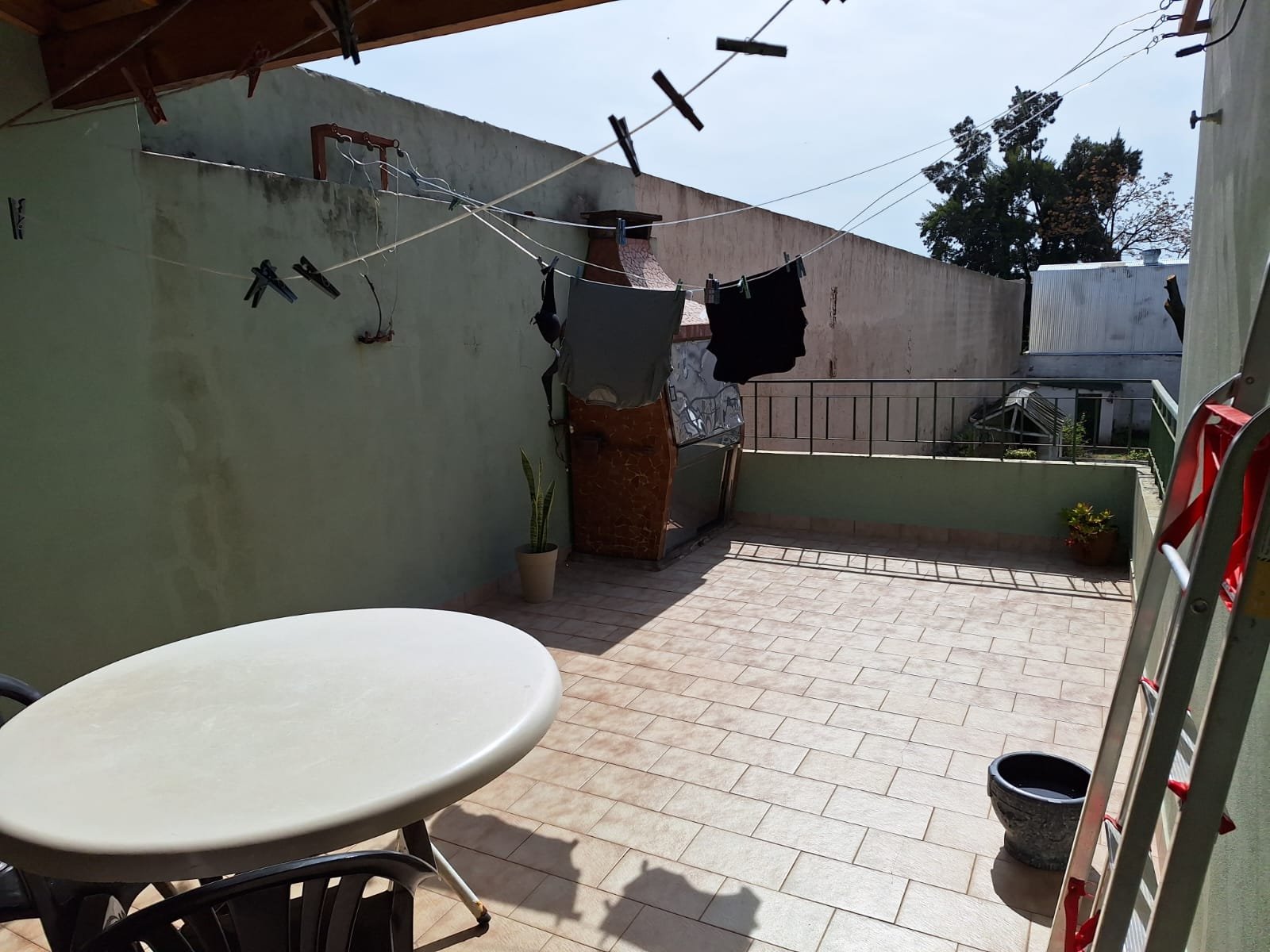 CASA 4 AMBIENTES CON LOCAL VENTA EN BLOCK — foto 7