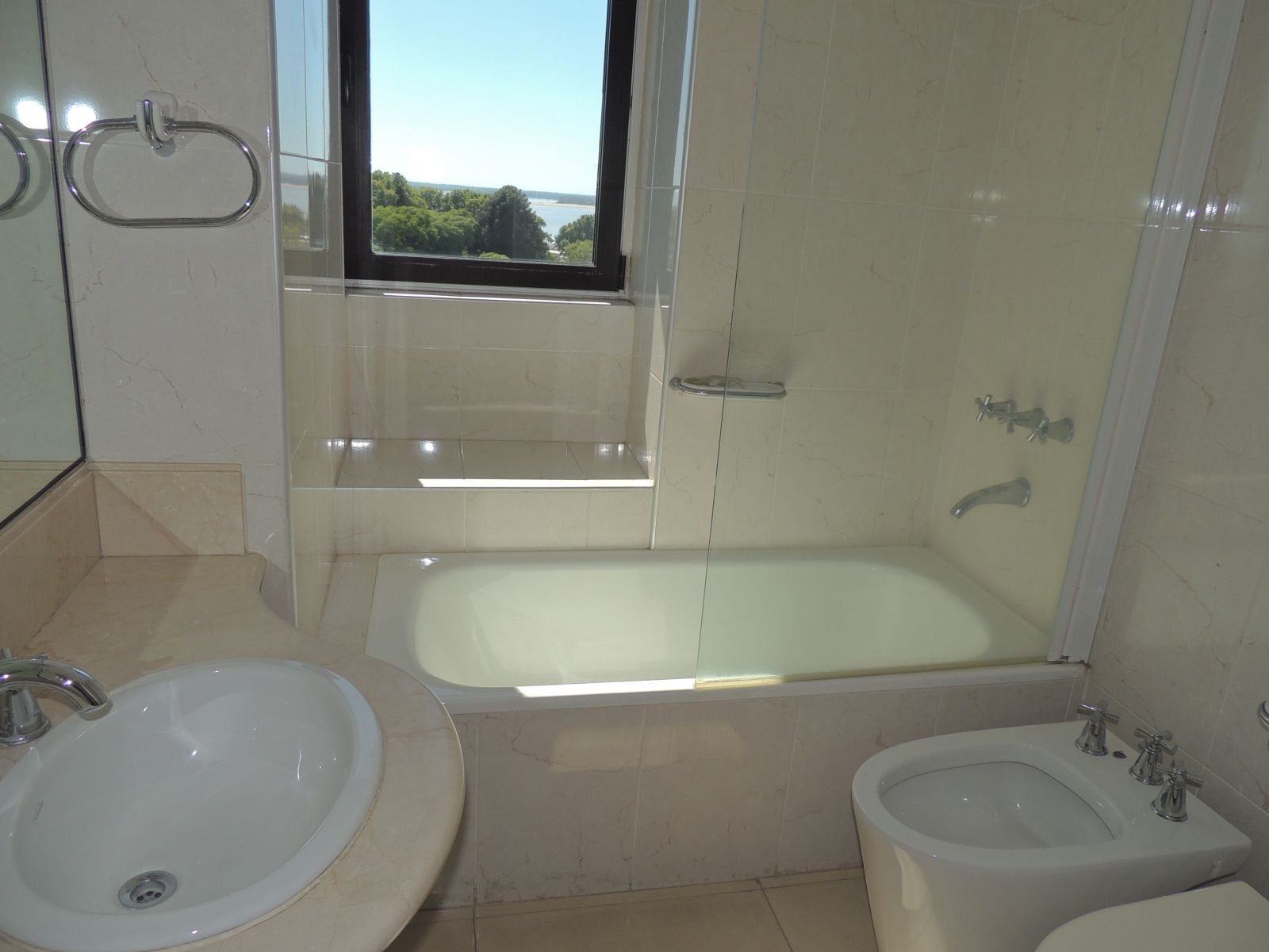 Departamento de 3 dormitorios en Alquiler -Aqualina - 23