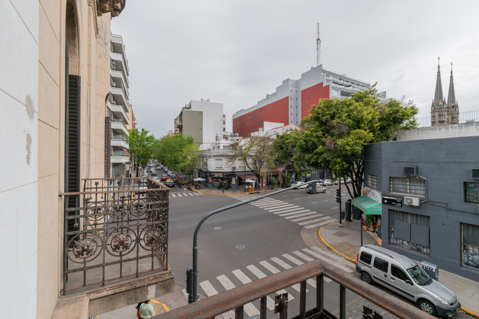 PH 4 ambientes, primer piso al frente con balcon y terraza. Entrada independiente - Caballito Norte - 40