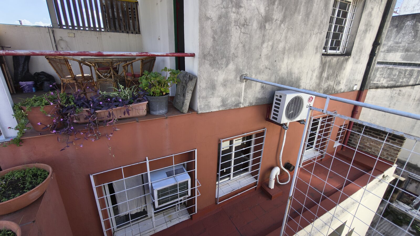 PH 4 ambientes, primer piso al frente con balcon y terraza. Entrada independiente - Caballito Norte - 61