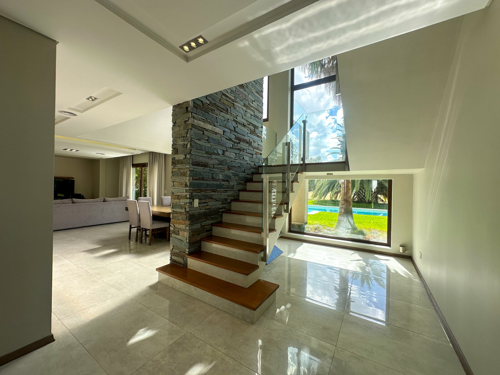 Casa Doble Lote Saint Thomas Este Oeste — foto 10