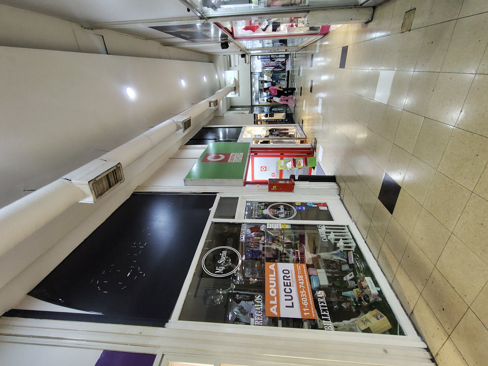 LOCAL COMERCIAL EN GALERÍA CENTRO — foto 6