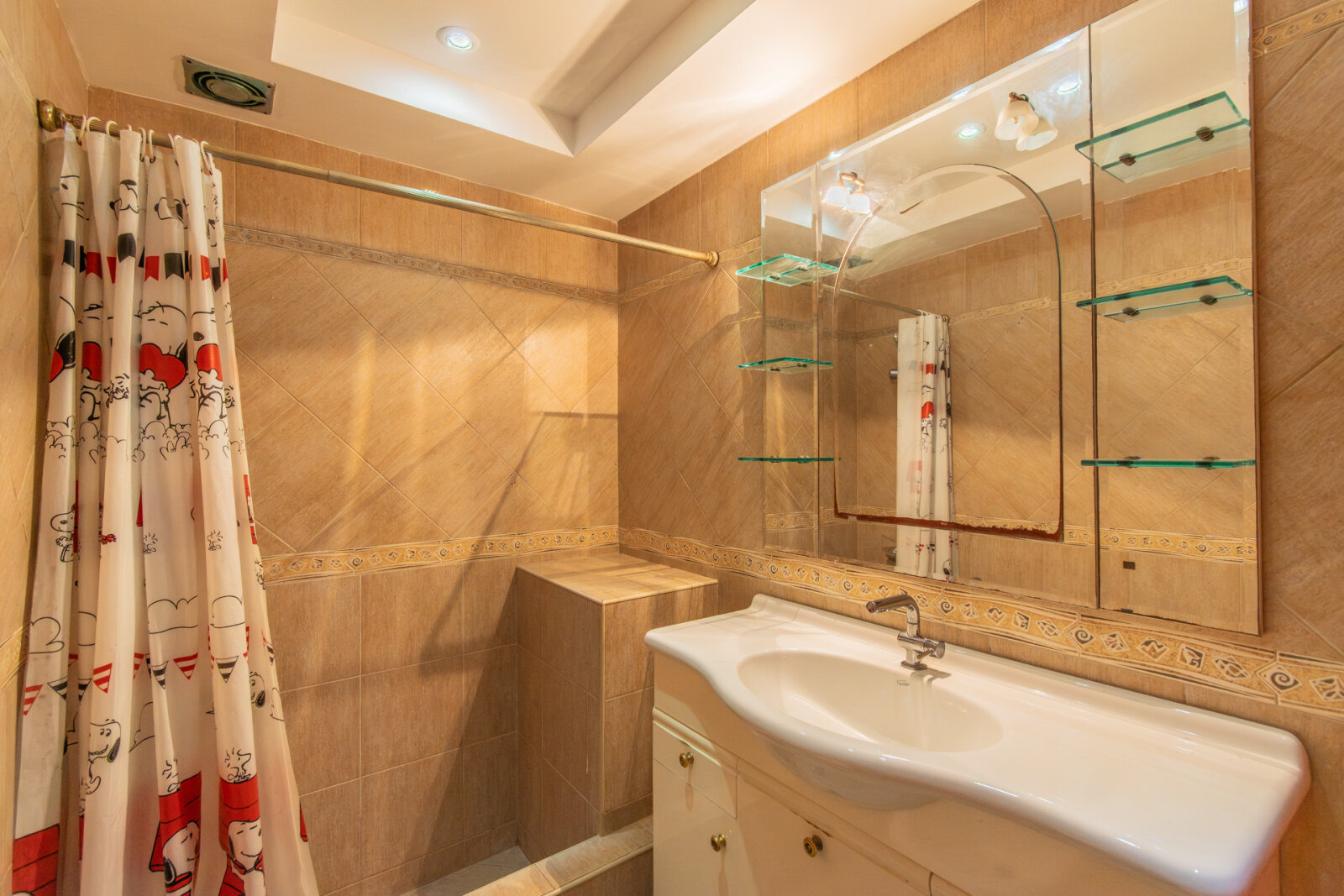 VENTA. CASA. 4 AMBIENTES. PILETA. QUINCHO. TALLER. QUILMES. - 16