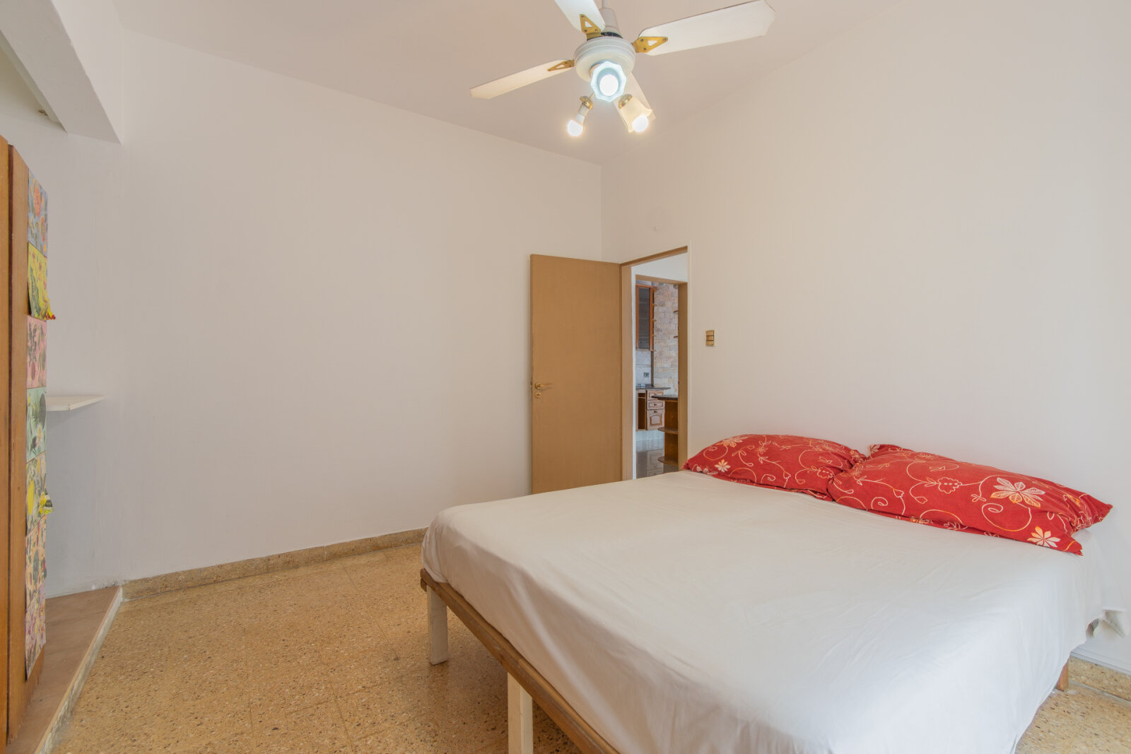 VENTA. CASA. 4 AMBIENTES. PILETA. QUINCHO. TALLER. QUILMES. — foto 11