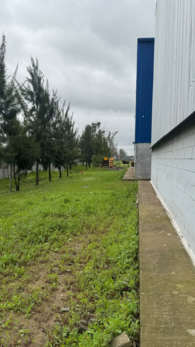 Depósito en venta y en alquiler parque industrial EBAPI 1500 m2 - 3
