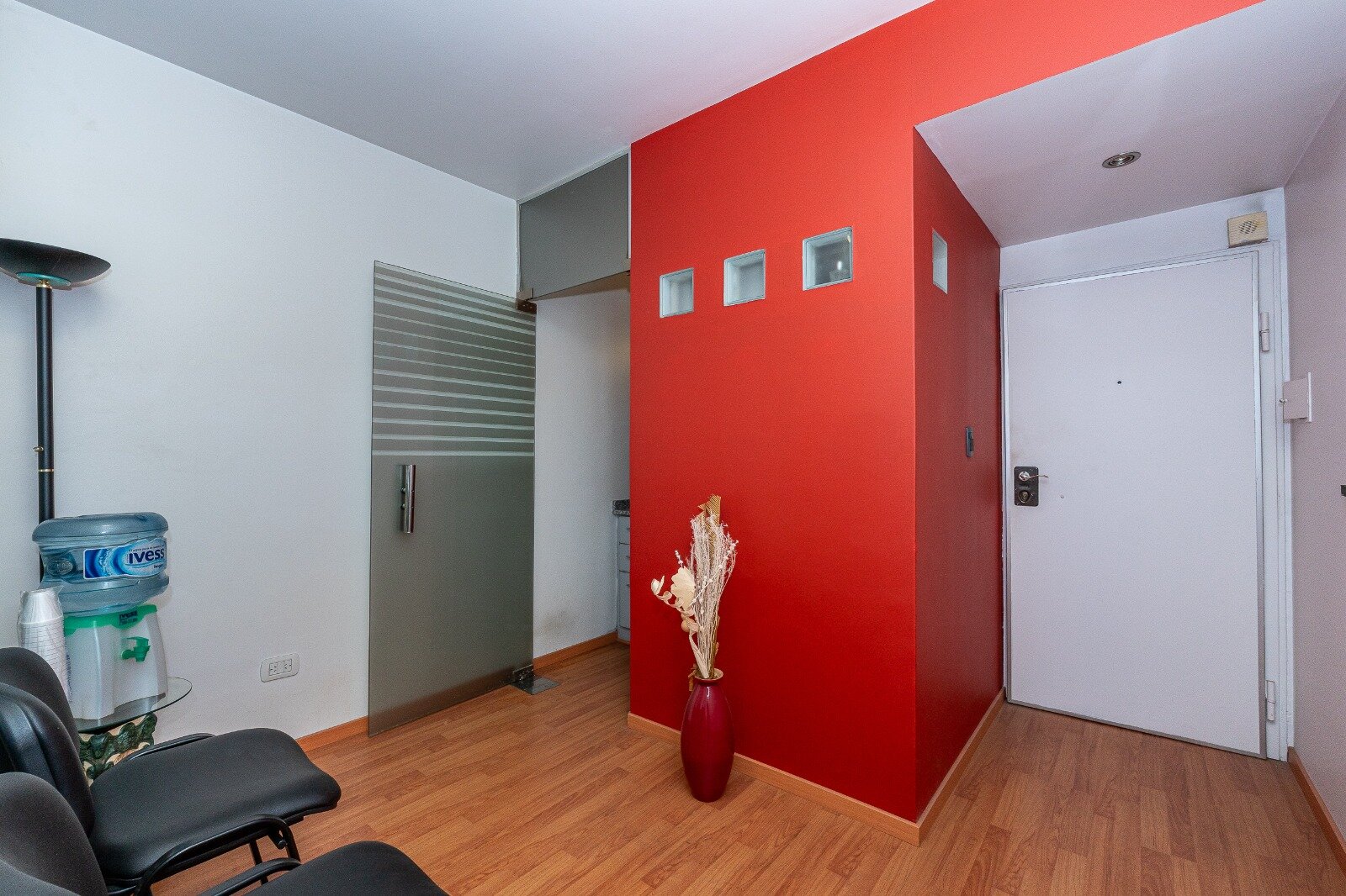 OFICINA ,U$S 37.000.-, TRIBUNALES/URUGUAY 200,IMPECABLE - 3