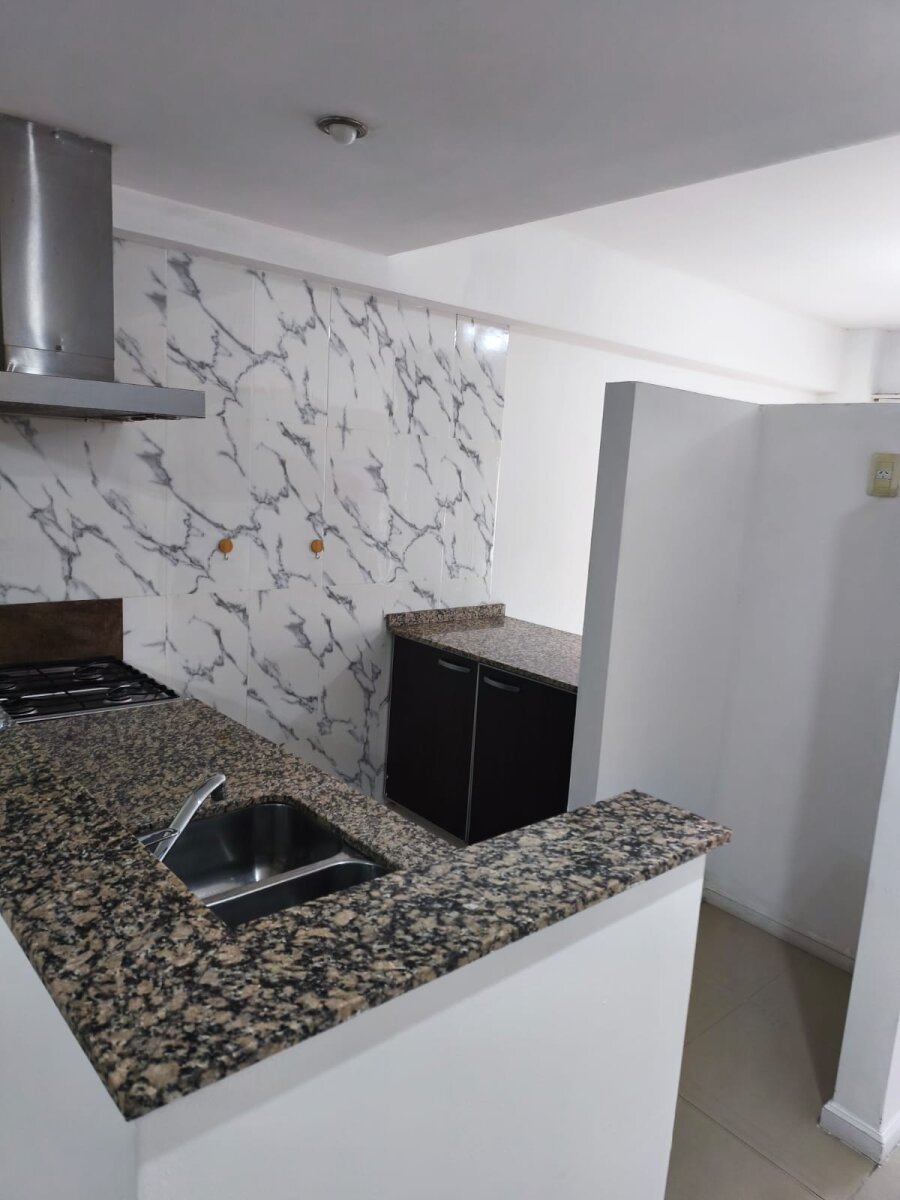 Monoambiente de categoría con balcón | 40 m² de diseño y confort - 2