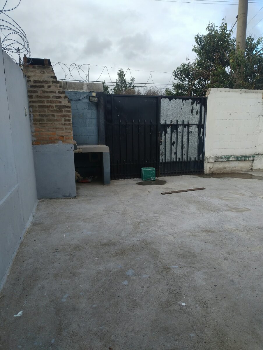 001 Casa tres dormitorios en Crisol Norte con cochera, patio y asador - 19