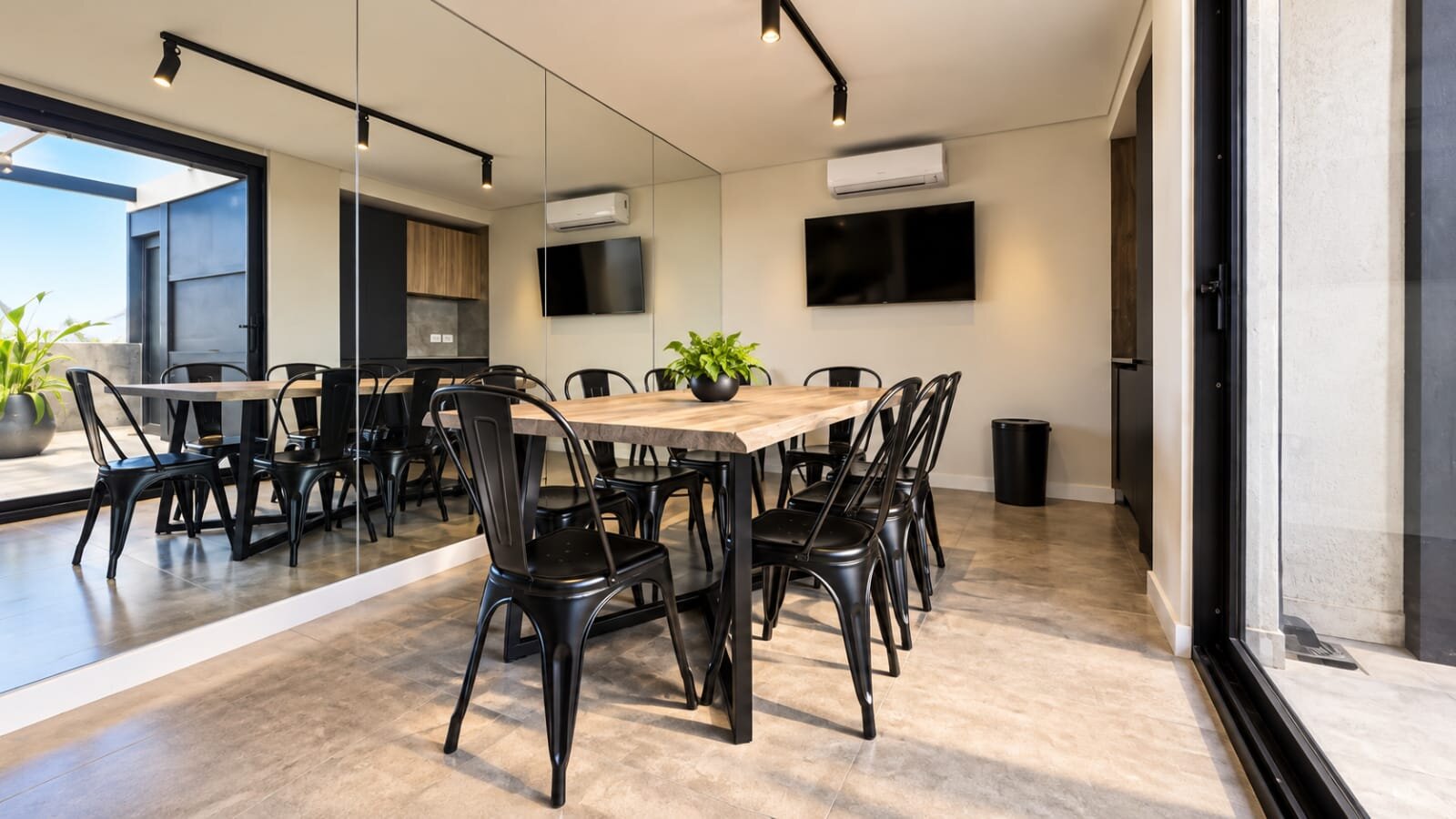 Oficina en alquiler - Zona Aldrey - Guemes - 20
