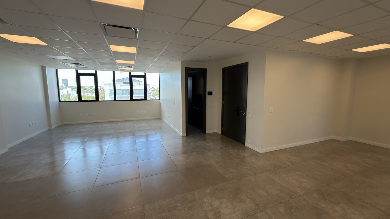 Oficina en alquiler - Zona Aldrey - Guemes - 14