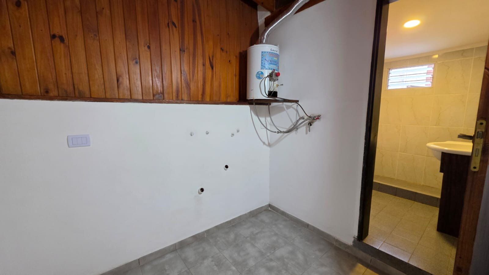 DEPARTAMENTO DE 1 DORMITORIO CON PATIO RECIENTEMENTE REMODELADO — foto 10
