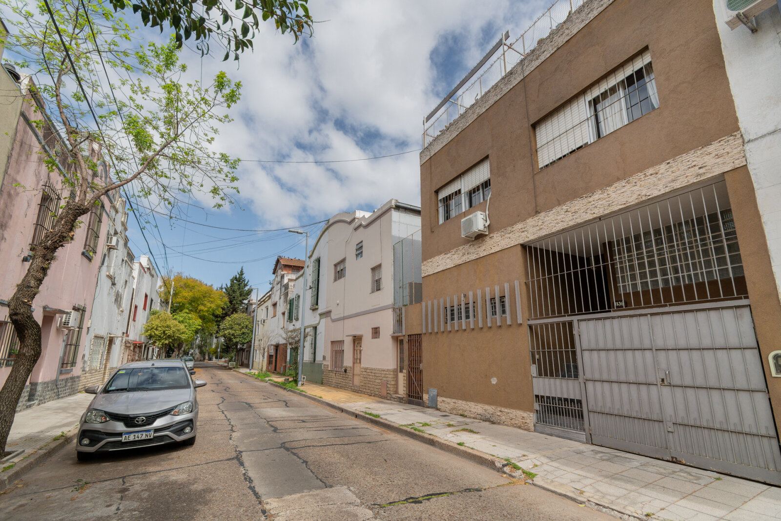 Venta. Casa 4 ambientes. Reciclada. Cochera. Patio. Quincho. Flores - 42